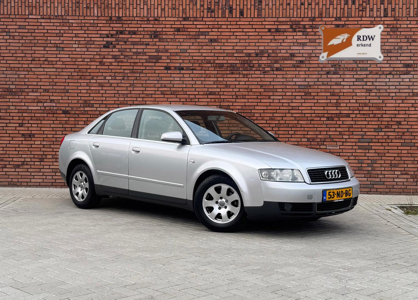 AUDI A4 2.0 Limousine