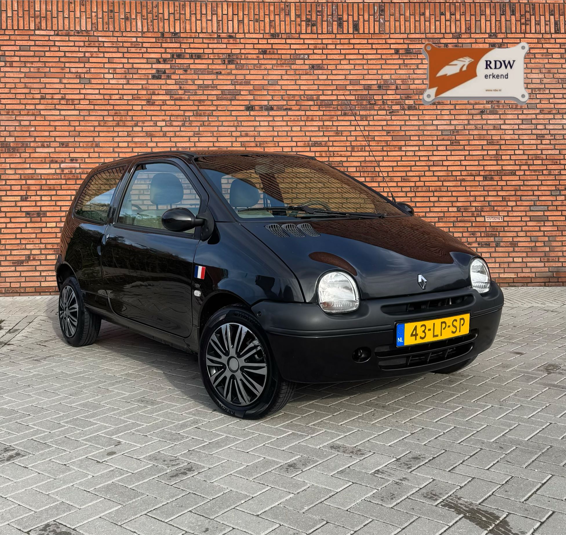 Renault Twingo (VERKOCHT) 1.2 16v Privilege