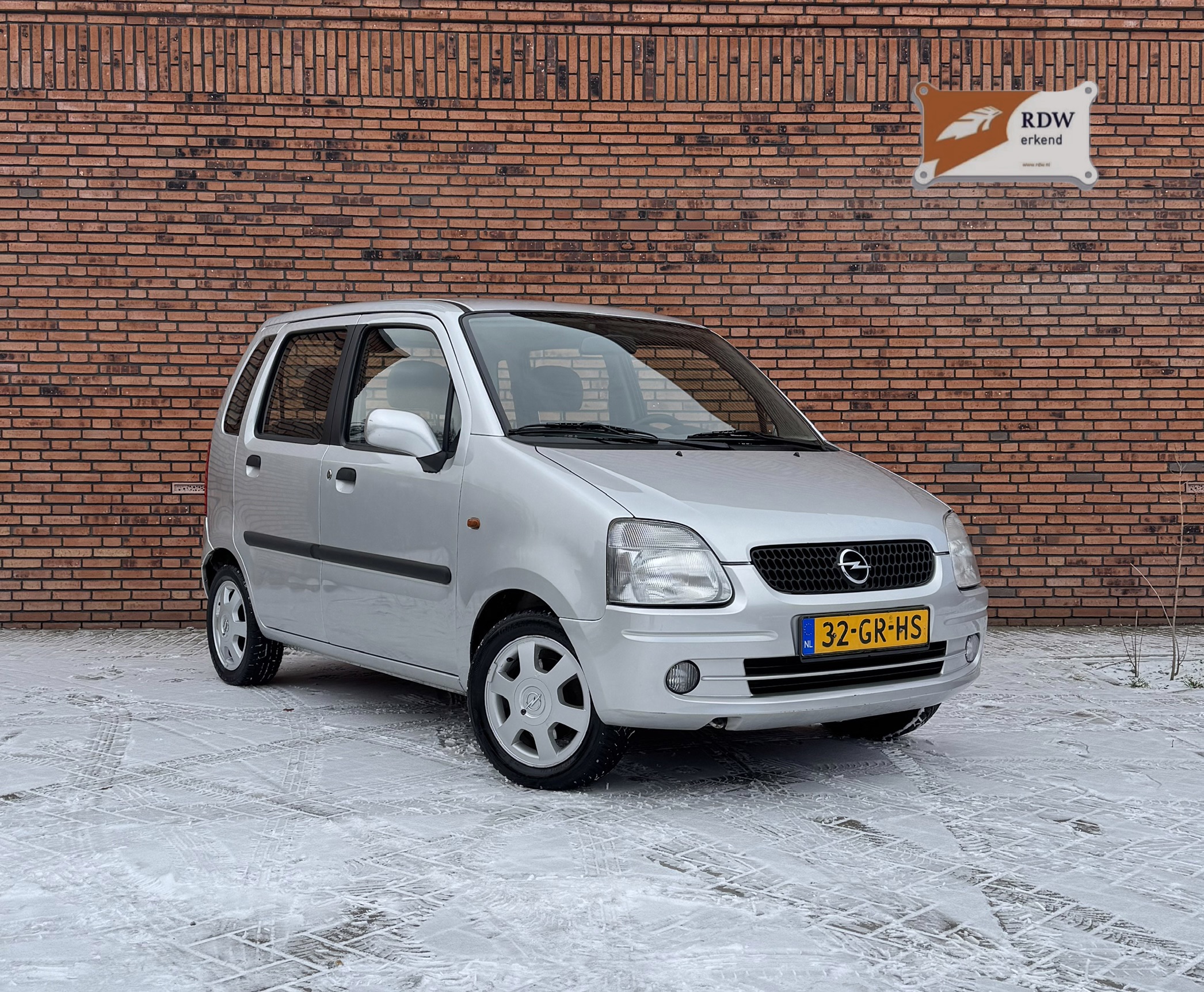 OPEL AGILA 1.2 16V