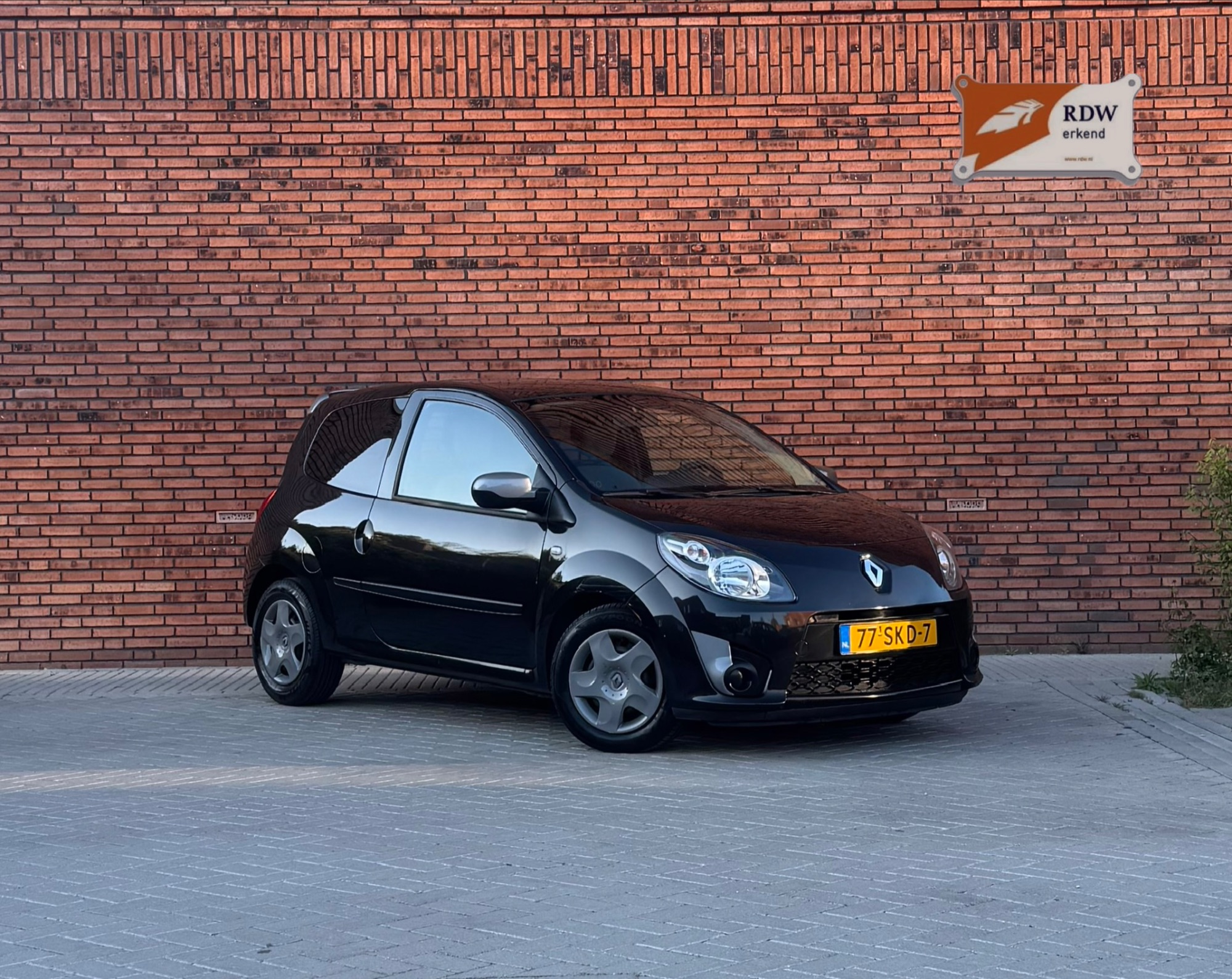 RENAULT TWINGO (VERKOCHT) 1.2 16V Collection
