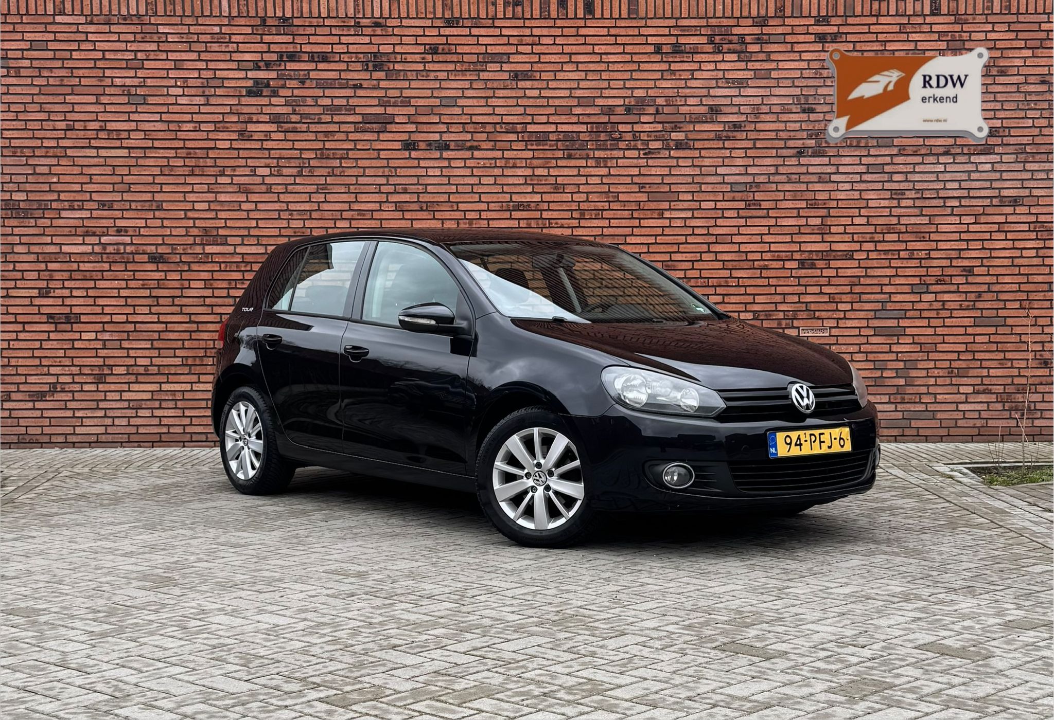 VOLKSWAGEN GOLF (VERKOCHT) 1.2 TSI Tour 2 blue motion