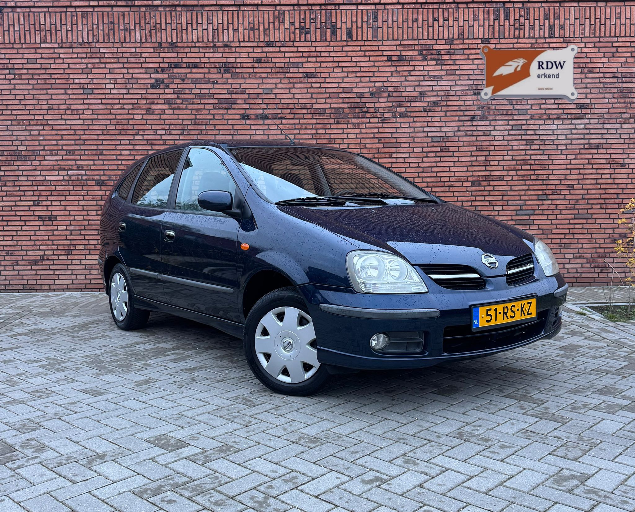 Nissan Almera Tino 1.8 Acenta