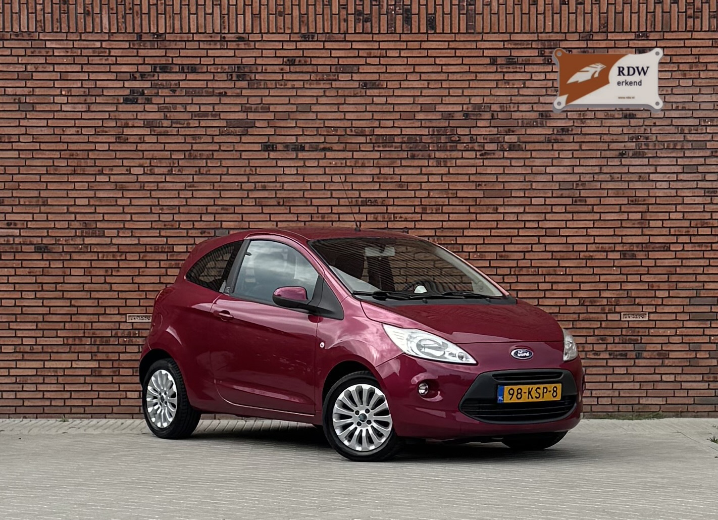 FORD KA